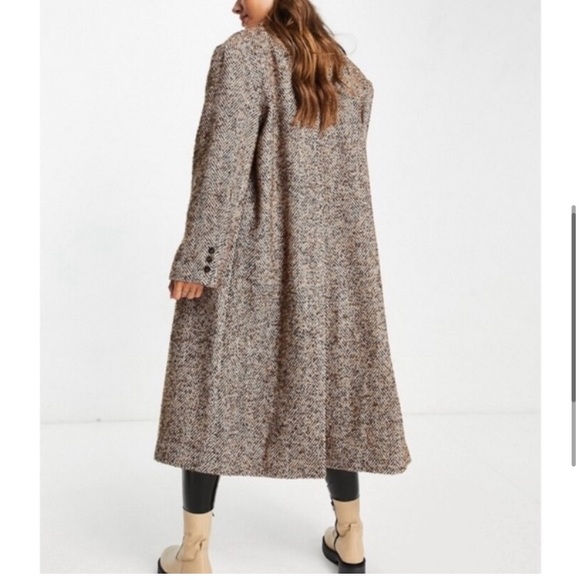 NWOT ASOS DESIGN Smart Herringbone Pea Coat Long Dad Coat Brown Boxy Oversized - Picture 4 of 12